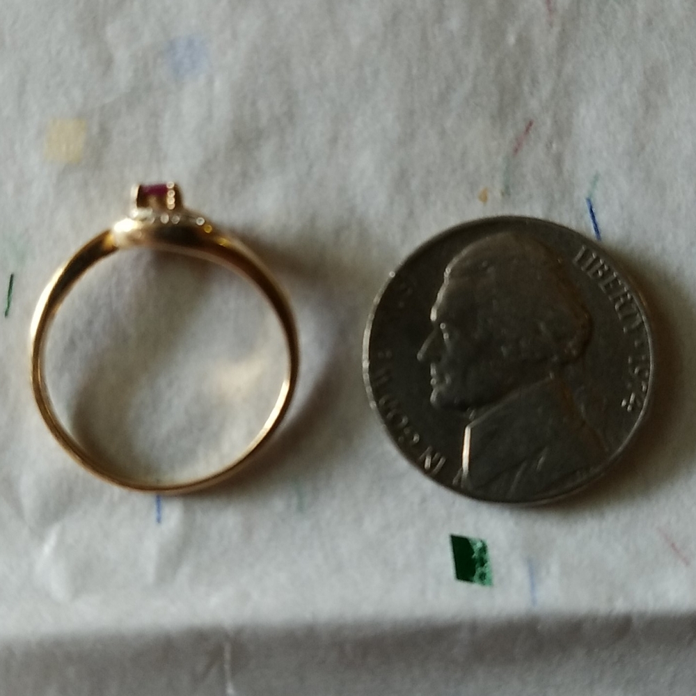 14K GOLD RUBY AND DIAMOND RING - Picture 3 of 5